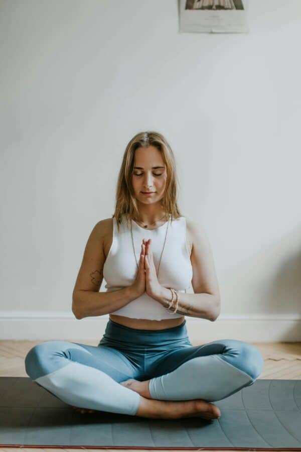 yoga_momplus