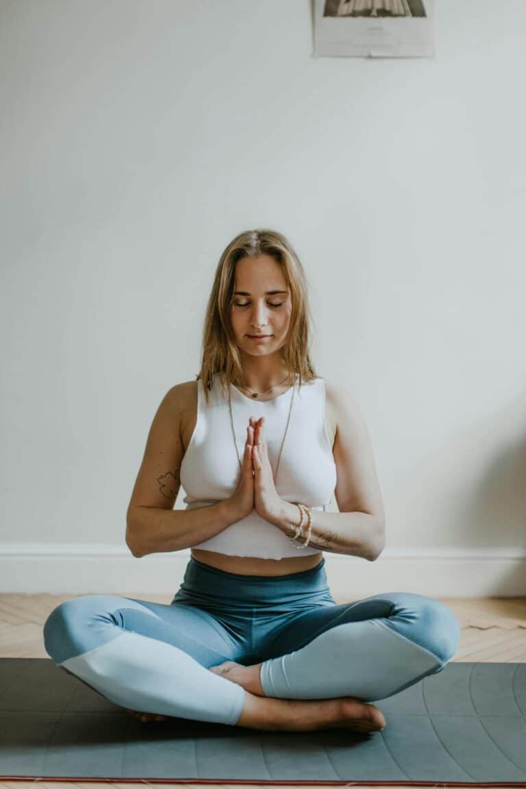 yoga_momplus